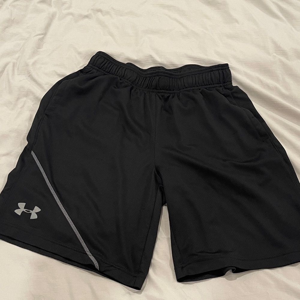 Under Armour Men's Black Athletic Basketball Shorts